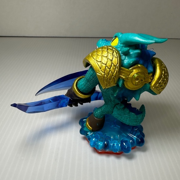 Skylanders: Trap Team: Snap Shot Figure w/bow Activision Games Figurine - Picture 3 of 7